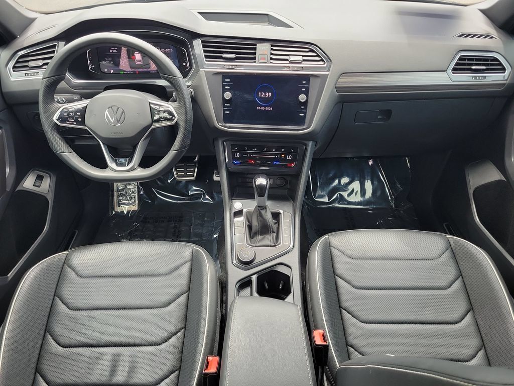 Used 2024 Volkswagen Tiguan SEL R-Line AWD/4WD image 14