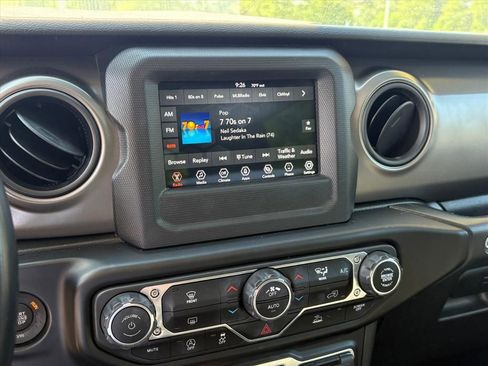 Used 2021 Jeep Wrangler Sport AWD/4WD image 10