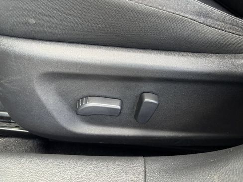 Used 2025 Nissan Altima 2.5 SV FWD image 18