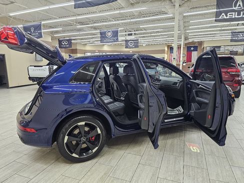 Used 2020 Audi SQ5 Prestige w/ Prestige Package image 14