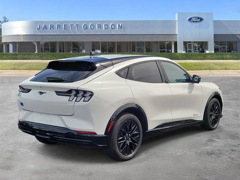 Certified 2025 Ford Mustang Mach-E Premium w/ Sport Appearance Package AWD/4WD image 4