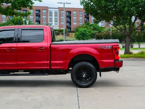 Used 2019 Ford F250 Lariat w/ Lariat Ultimate Package AWD/4WD image 12
