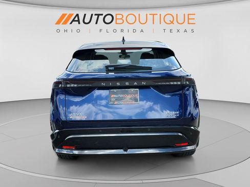 Used 2023 Nissan Ariya AWD image 4