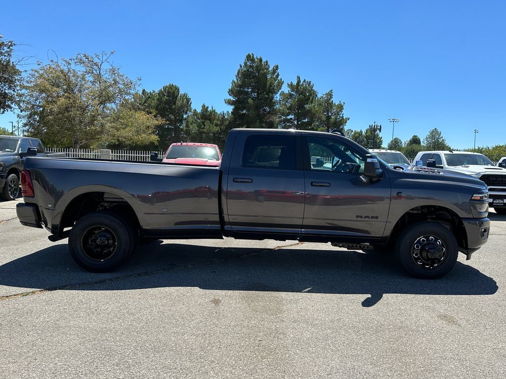 New 2026 RAM 3500 Laramie w/ Night Edition AWD/4WD image 9