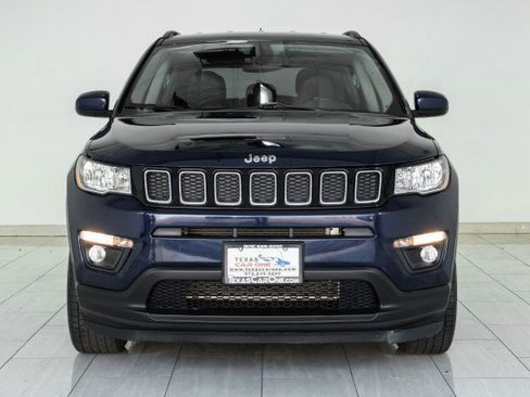 Used 2020 Jeep Compass Latitude AWD/4WD image 3
