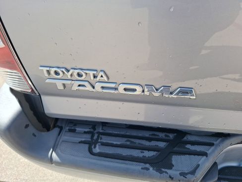 Used 2014 Toyota Tacoma Base w/ TRD Sport Package image 13