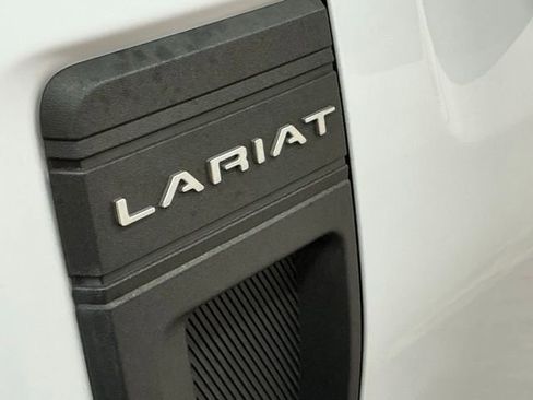 Used 2023 Ford Maverick Lariat w/ Lariat Luxury Package image 9