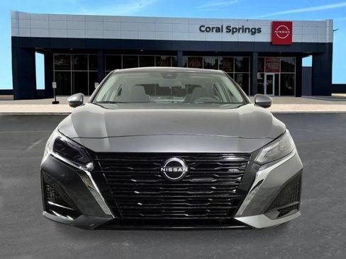 New 2026 Nissan Altima 2.5 SV w/ SV Premium Package FWD image 8