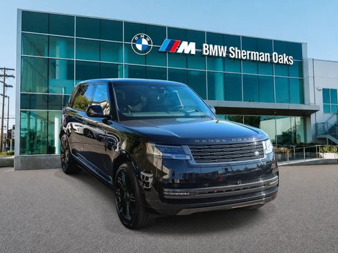Used 2025 Land Rover Range Rover Long Wheelbase Autobiography AWD/4WD image 3