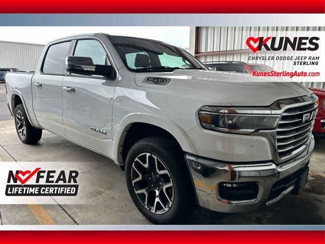 Used 2026 RAM 1500 Laramie AWD/4WD image 1