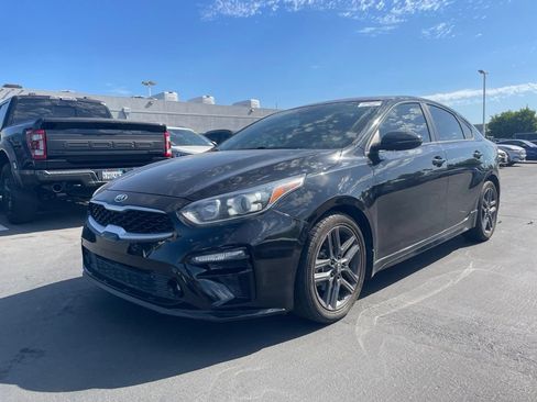 Used 2021 Kia Forte GT-Line FWD image 5