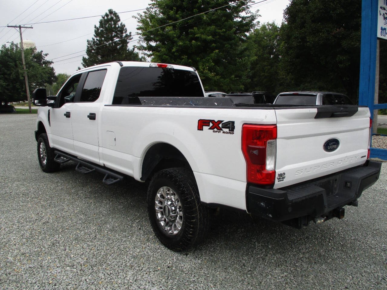 Used 2017 Ford F250 XL w/ Power Equipment Group AWD/4WD image 5