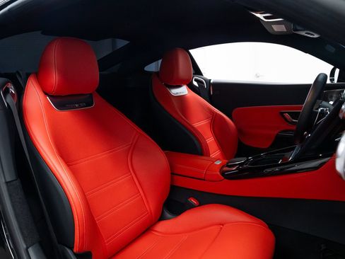 Used 2025 Mercedes-Benz AMG GT 63 image 20