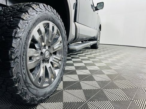 Used 2019 Nissan Titan Platinum Reserve w/ Platinum Utility Package image 6
