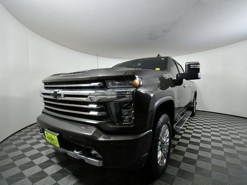 Used 2021 Chevrolet Silverado 2500 High Country w/ Safety Package II image 6