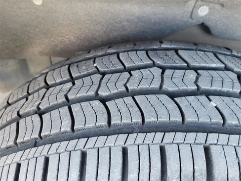 Used 2022 GMC Sierra 1500 Denali w/ Denali Reserve Package image 32