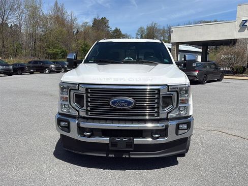 Used 2022 Ford F350 Lariat w/ Lariat Ultimate Package AWD/4WD image 7