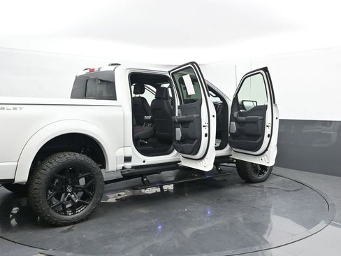 New 2025 Ford F150 Lariat w/ Equipment Group 502A High image 47