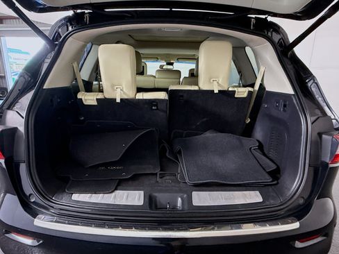 Used 2015 INFINITI QX60 Luxe w/ Deluxe Touring Package AWD/4WD image 35