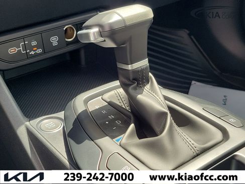 New 2026 Kia K4 FWD image 30