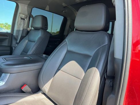 Used 2022 GMC Sierra 1500 Elevation w/ Elevation Premium Package image 17