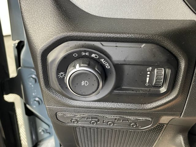 Used 2026 Jeep Wrangler Unlimited Sport AWD/4WD image 16