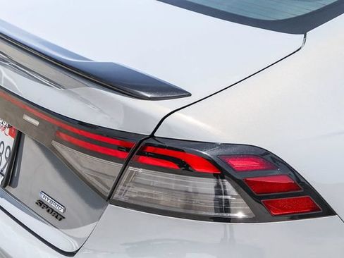 Used 2024 Honda Accord Sport image 10