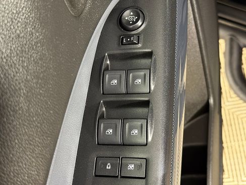 Used 2022 Chevrolet Colorado Z71 w/ Safety Package AWD/4WD image 29