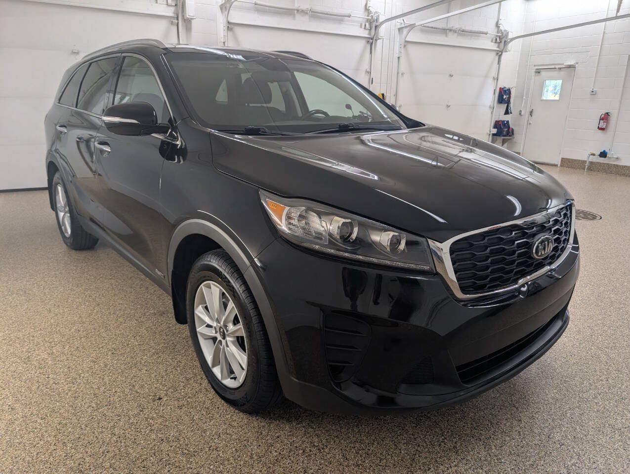 Used 2019 Kia Sorento AWD image 5