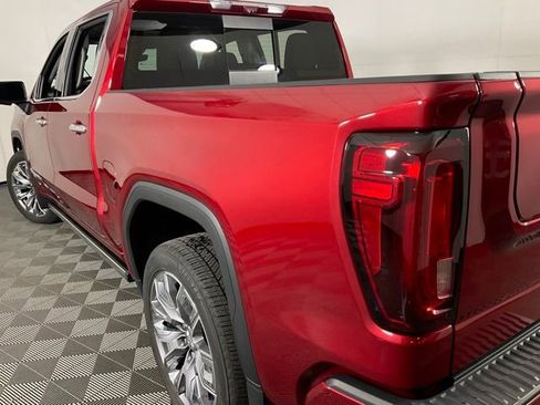 Used 2023 GMC Sierra 1500 Denali AWD/4WD image 38