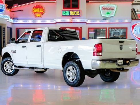 Used 2014 RAM 2500 Tradesman w/ Chrome Appearance Group image 4