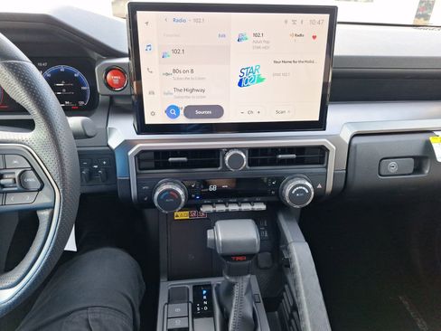 Used 2025 Toyota 4Runner TRD Sport Premium image 28