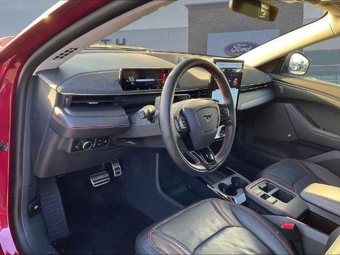 Certified 2025 Ford Mustang Mach-E Premium w/ Sport Appearance Package AWD/4WD image 17