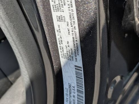 Used 2023 RAM 1500 Big Horn RWD image 37