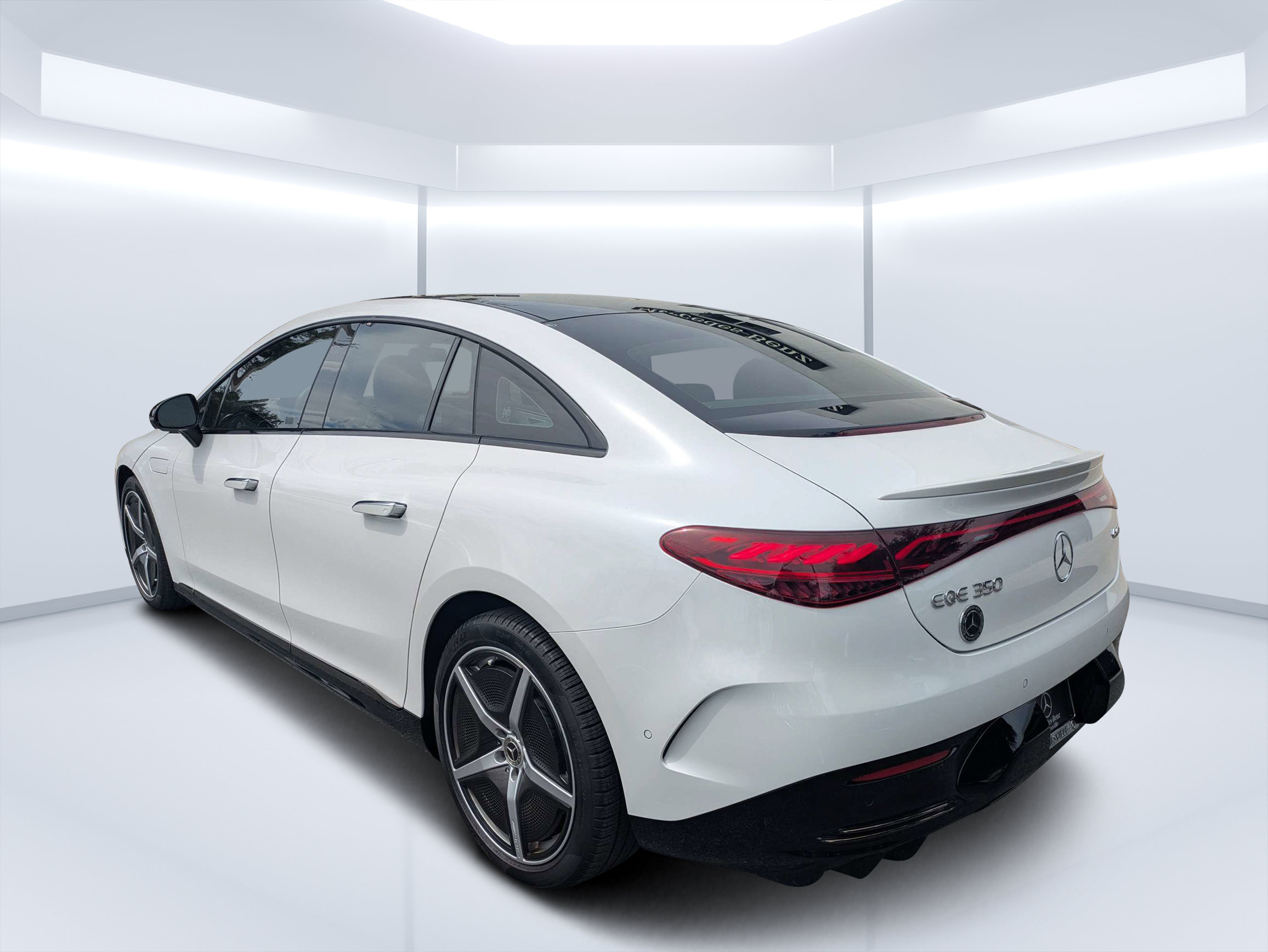 Certified 2025 Mercedes-Benz EQE 350+ 4MATIC Sedan w/ AMG Line Exterior Package image 5
