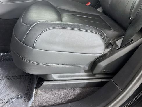 Used 2024 Land Rover Range Rover Sport SE image 22