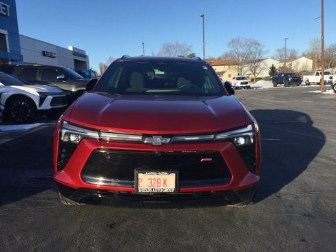 Used 2024 Chevrolet Blazer EV RS AWD/4WD image 4