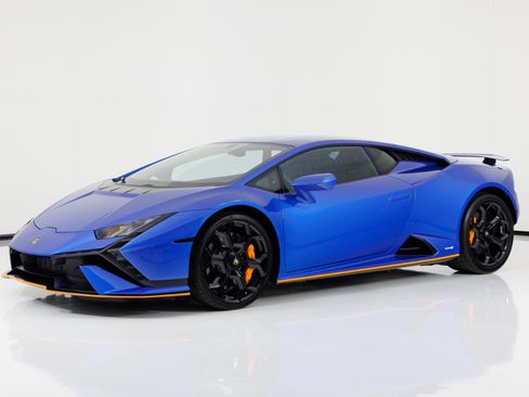 Used 2023 Lamborghini Huracan Tecnica RWD image 8