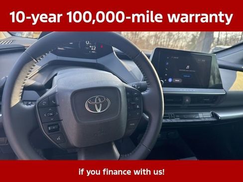 Used 2025 Toyota Prius LE FWD image 20