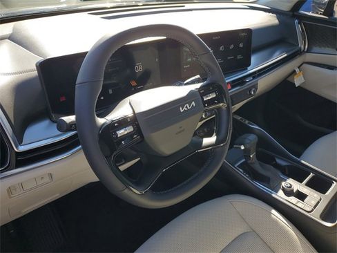 New 2026 Kia Sorento S w/ S Panoramic Sunroof Package image 23