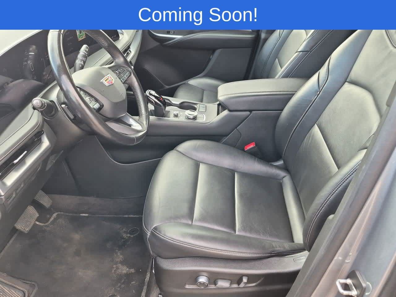Used 2024 Cadillac XT4 Premium Luxury w/ Cold Weather Package AWD/4WD image 16