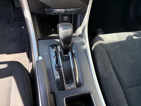 Used 2013 Honda Accord LX image 23