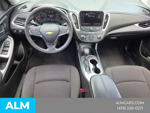 Used 2023 Chevrolet Malibu LT FWD image 15