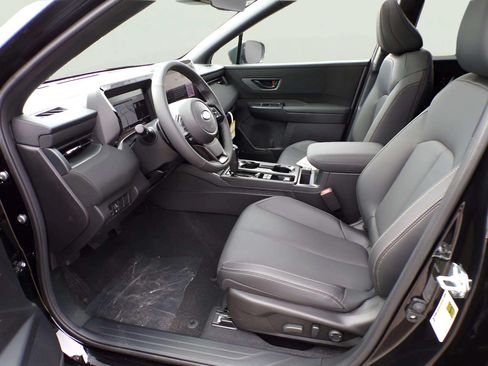 New 2026 Subaru Outback Limited AWD/4WD image 8