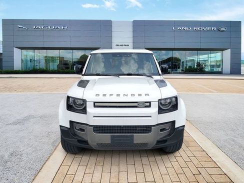 Certified 2023 Land Rover Defender 130 X-Dynamic SE AWD/4WD image 2