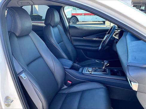 Used 2021 MAZDA CX-30 FWD 2.5 S w/ Select Package image 8
