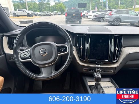 Used 2020 Volvo XC60 T5 Inscription AWD/4WD image 17