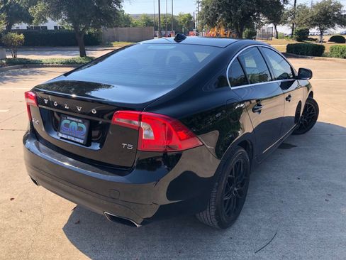 Used 2016 Volvo S60 T5 Premier image 6