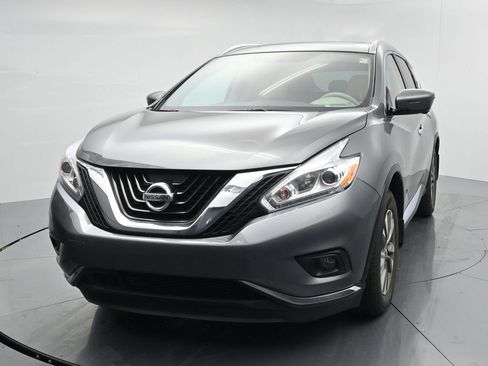 Used 2017 Nissan Murano SL w/ SL Technology Package FWD image 3