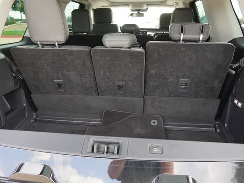 Used 2025 Ford Expedition Active AWD/4WD image 12